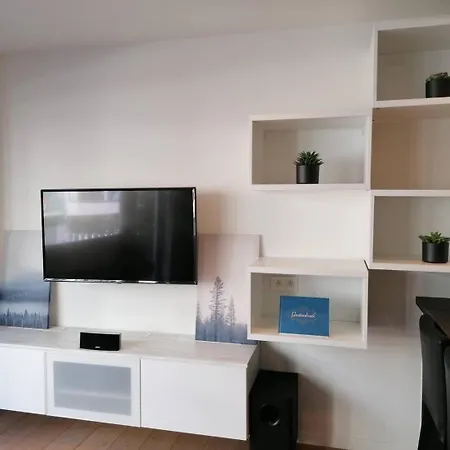 Apartment Leon-rens, Op 1 Minuut Het *