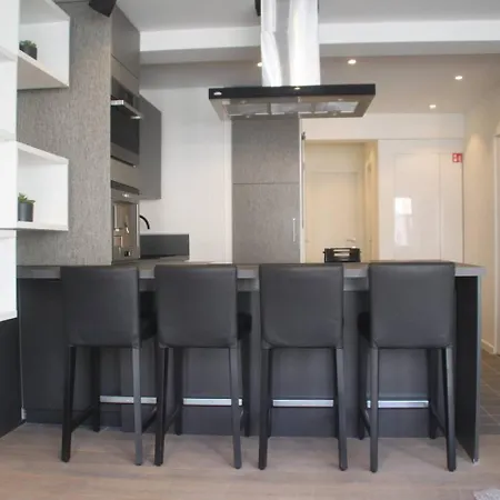 Appartement Leon-rens, Op 1 Minuut Het