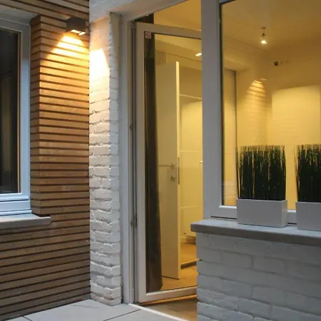 Leon-rens, Op 1 Minuut Het أوستيند