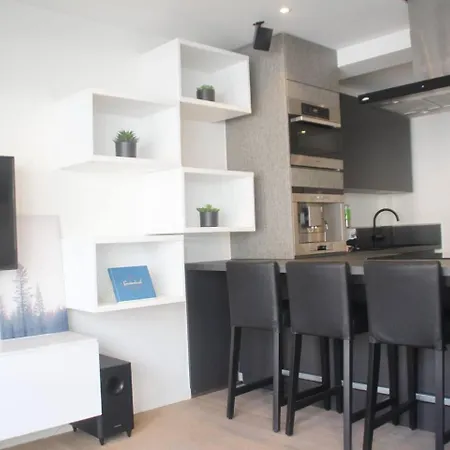 Leon-rens, Op 1 Minuut Het Appartement *